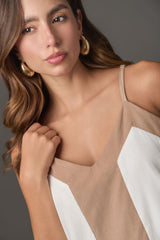 Vestido Largo de Tirantes con Bloques de Color – Silueta Regular Fit