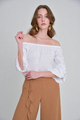 Blusa off shoulder en popelina manga con charretera