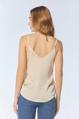 Blusa básica de tiras en seda