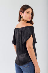 Blusa off shoulder manga cruzada efecto brillo