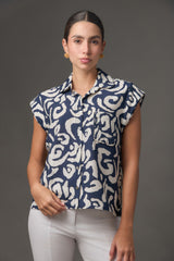 Camiseta Box Manga Corta Estampada Azul Oscuro con Bolsillo