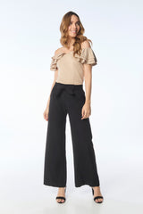 Pantalón palazzo pretina resortada y tira de anudar