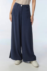 Pantalón wide leg bolsillos parche y abertura lateral