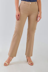 Pantalón en drill bota recta