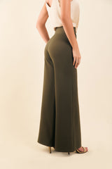Pantalon pretina en v cruzada