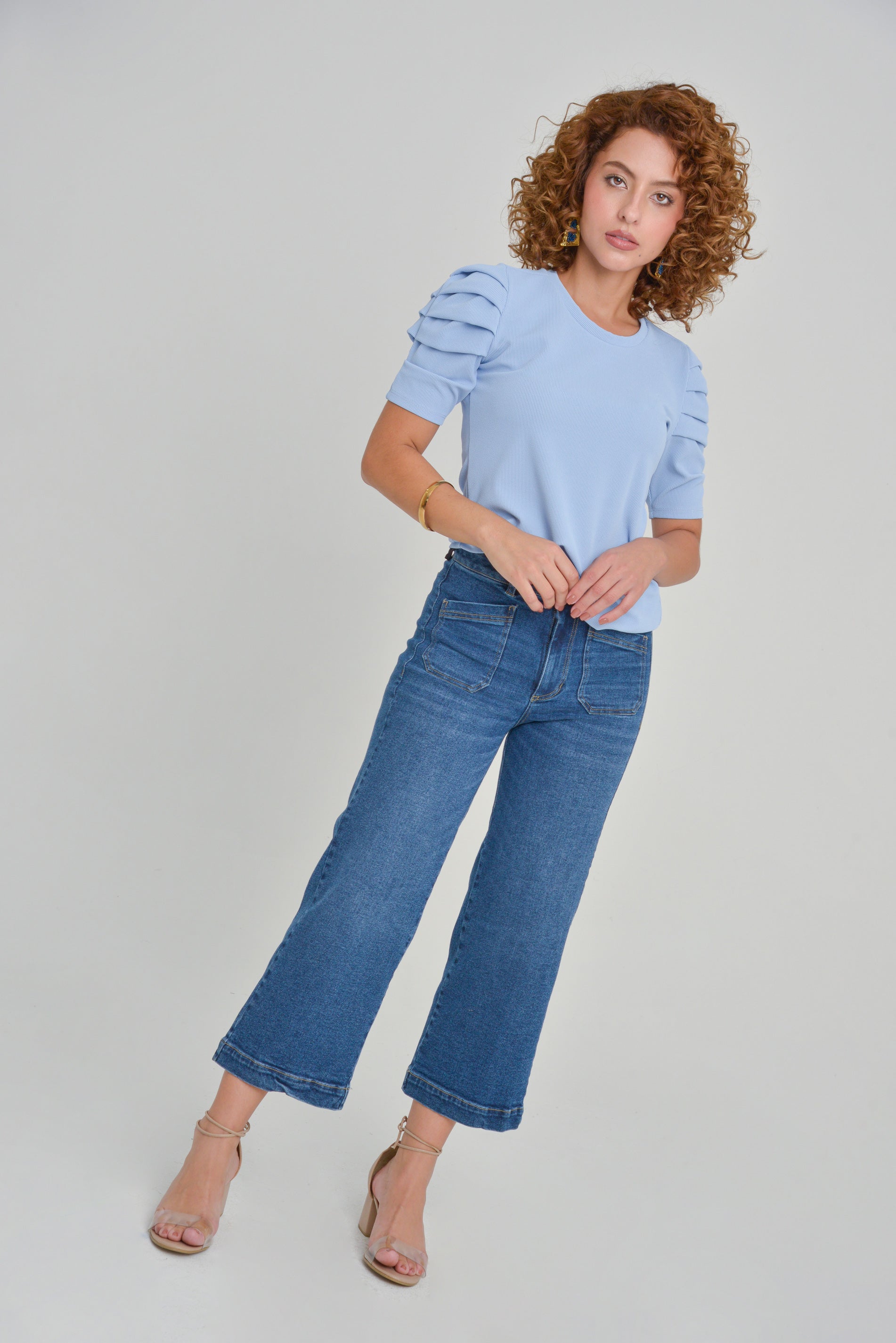 Jean culotte bolsillos parche delantero