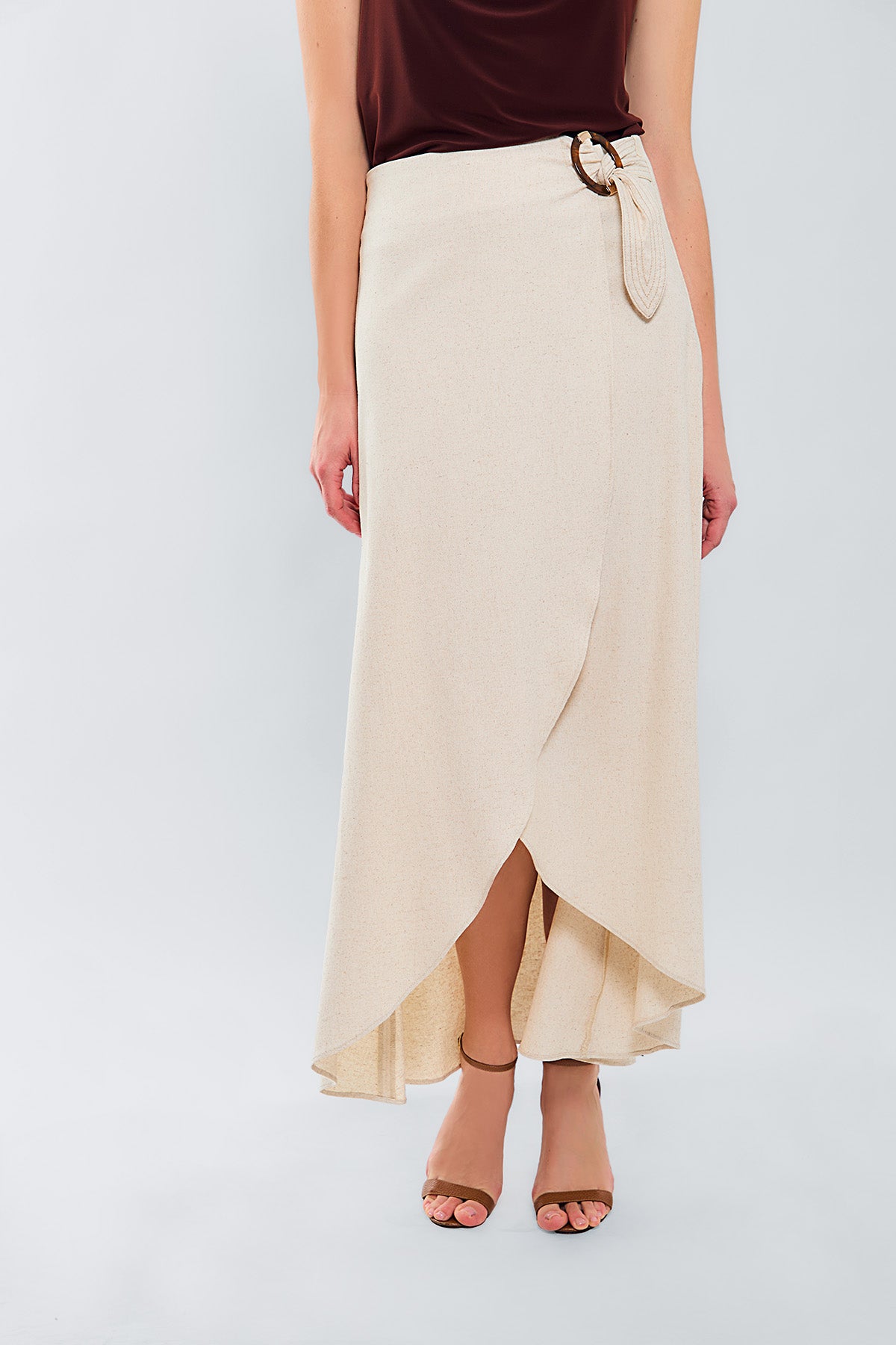 Falda pareo con hebilla