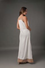 Vestido Largo de Tirantes con Bloques de Color – Silueta Regular Fit