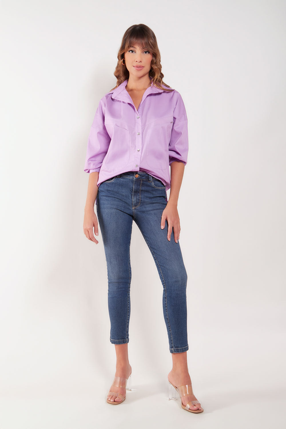 Camisa con bolsillos giagonales