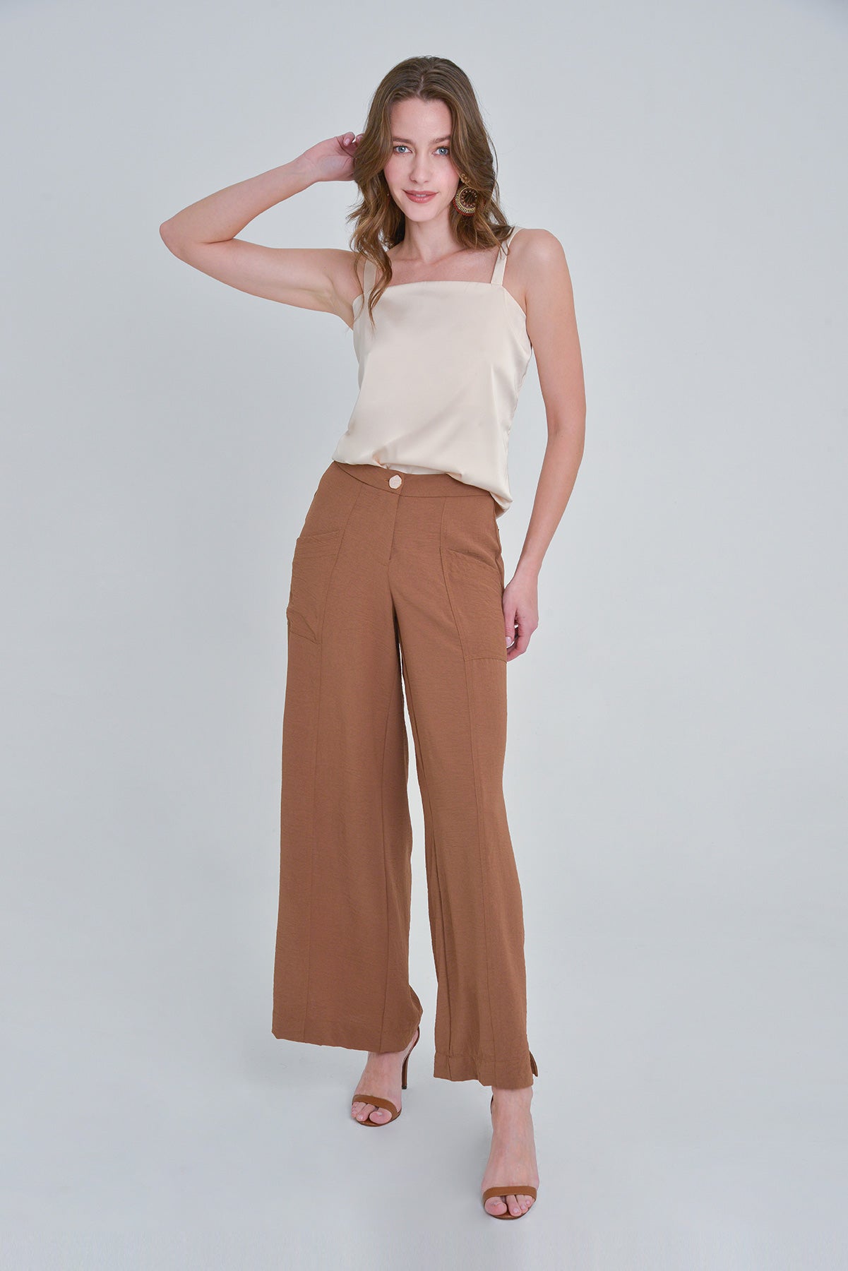 Blusa tiras en seda escote recto