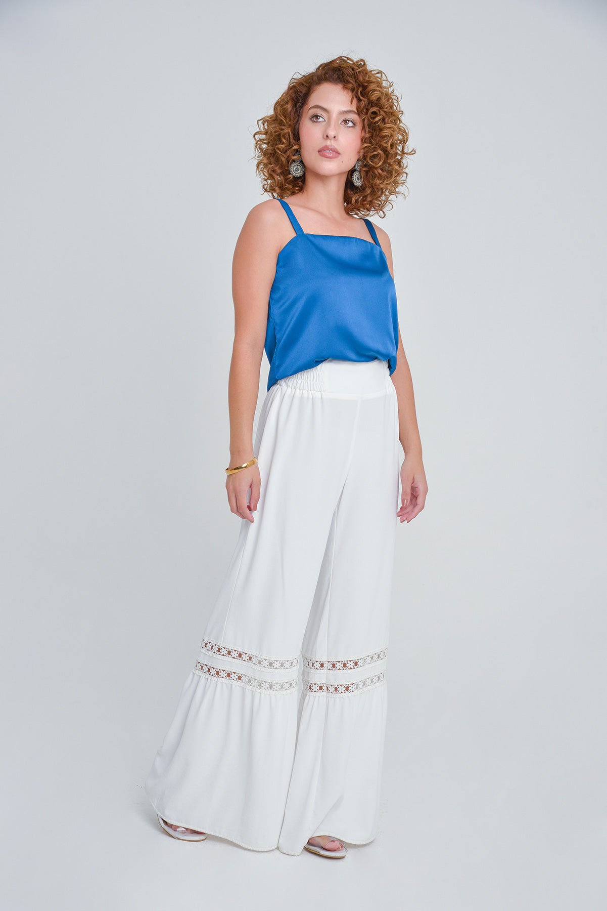 Blusa tiras en seda escote recto