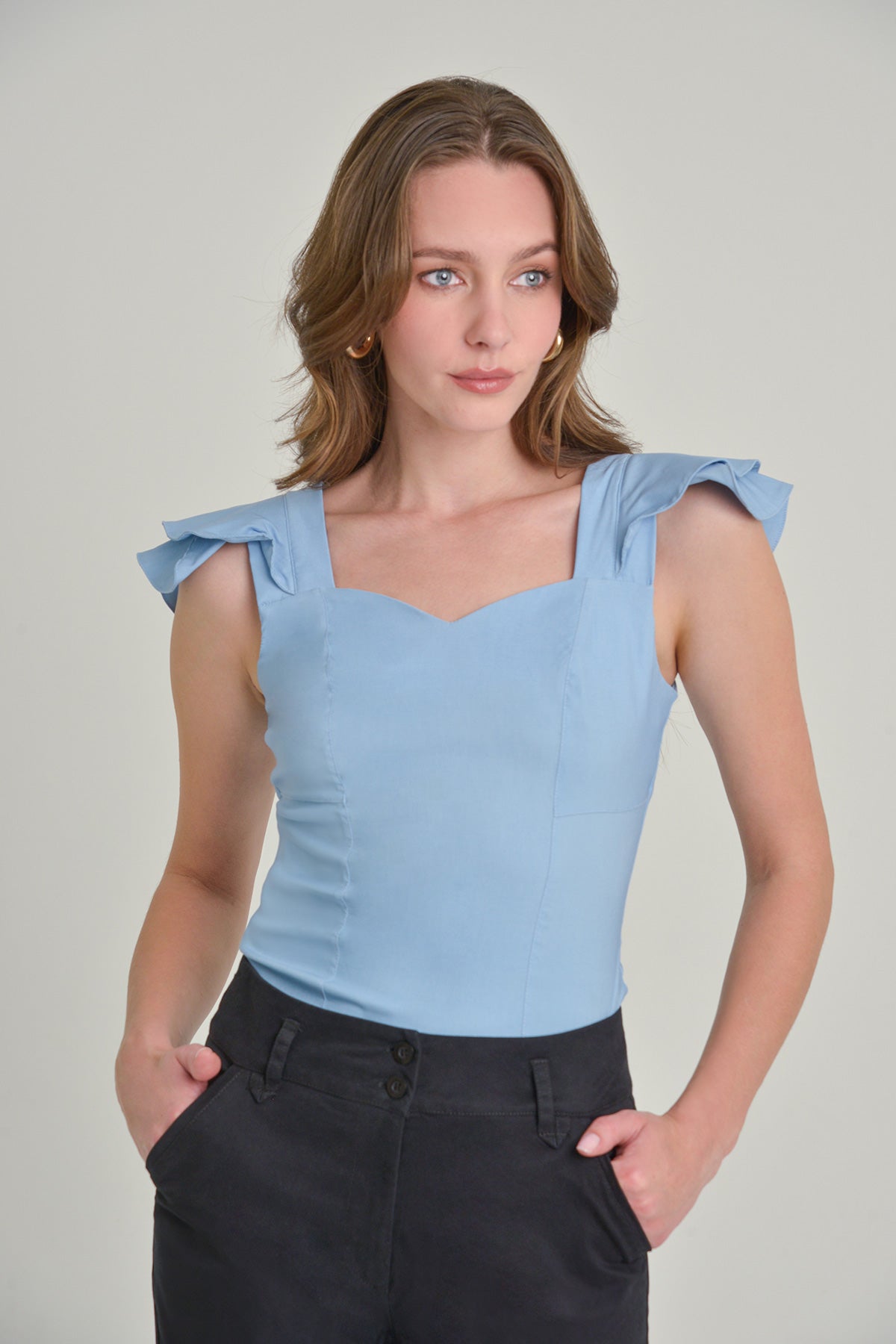 Blusa en bengalina de tiras con golas