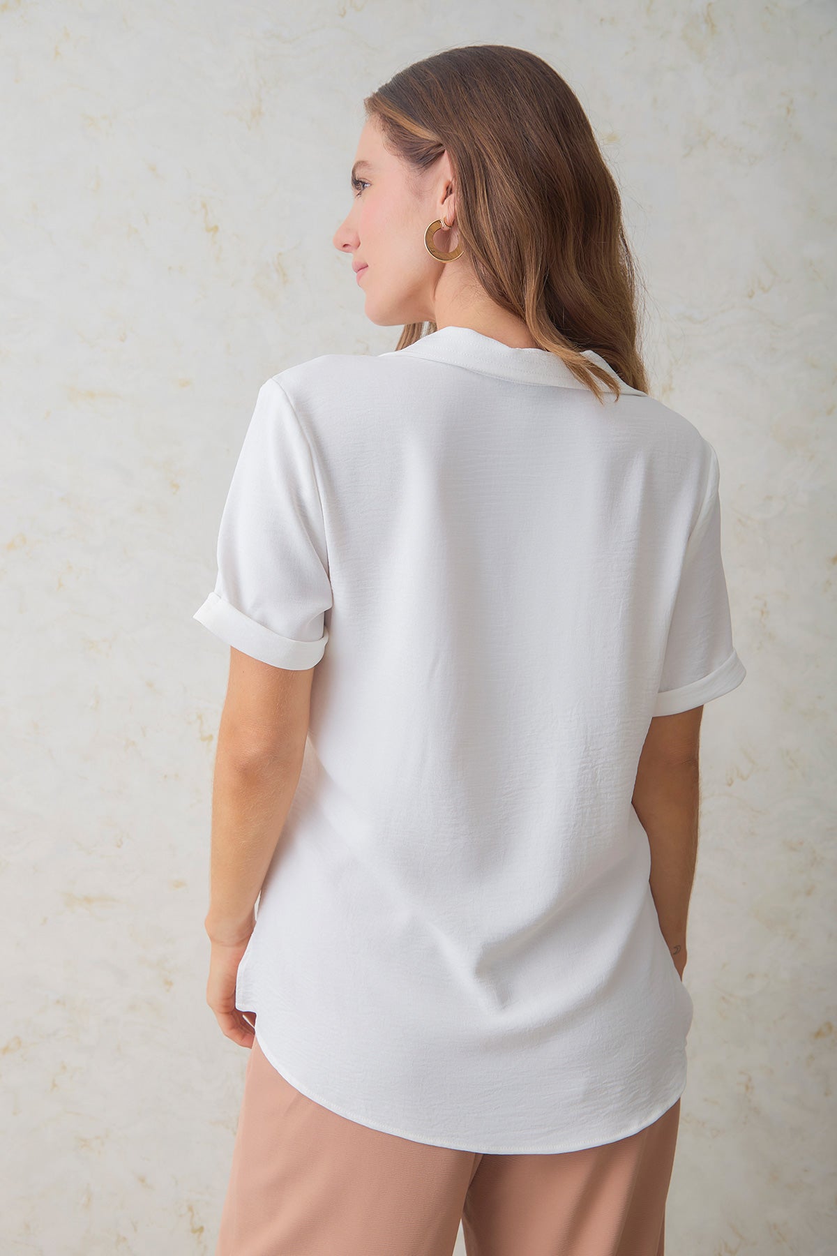 Bluson manga corta escote capitoneado