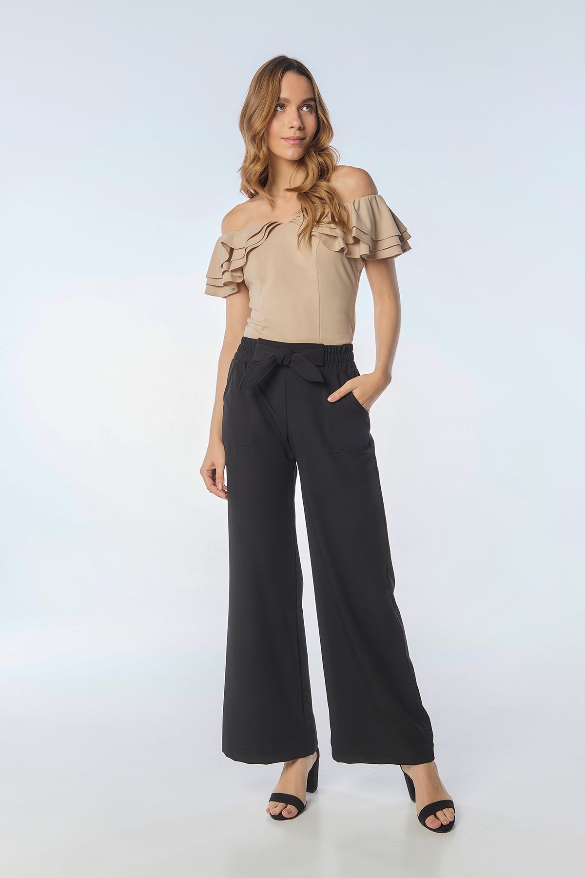 Blusa en punto off shoulder con boleros