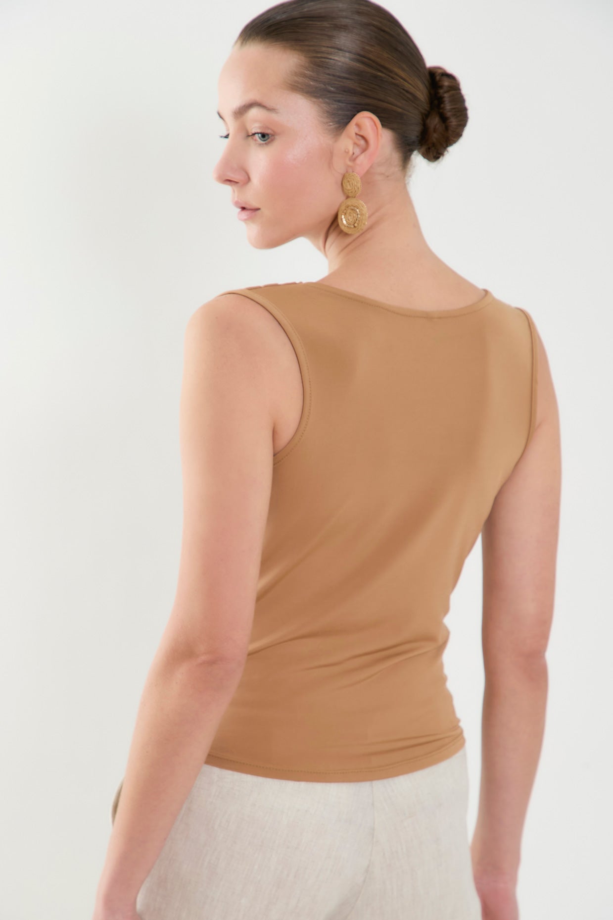 Blusa en punto escote cascada