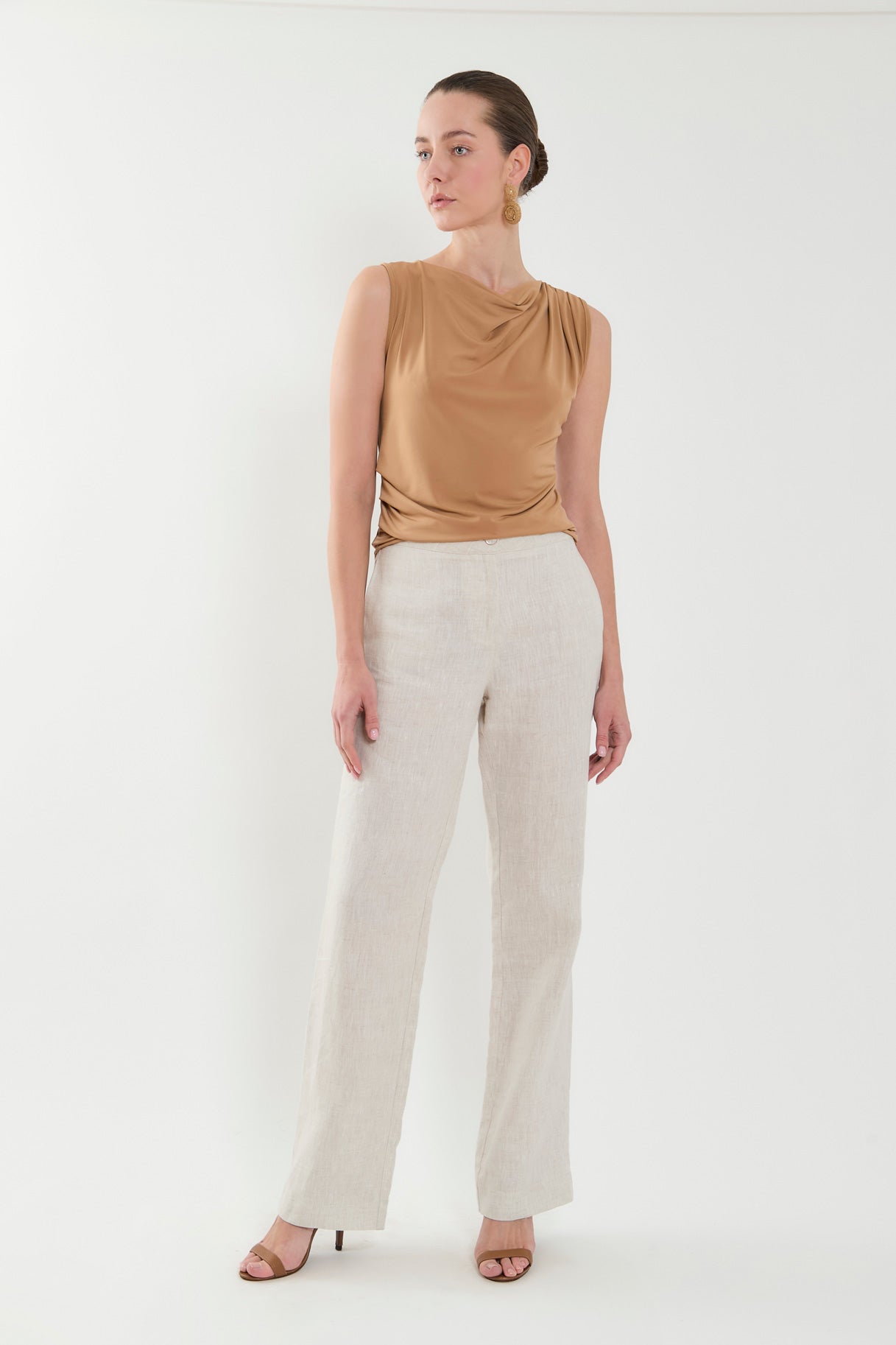 Blusa en punto escote cascada