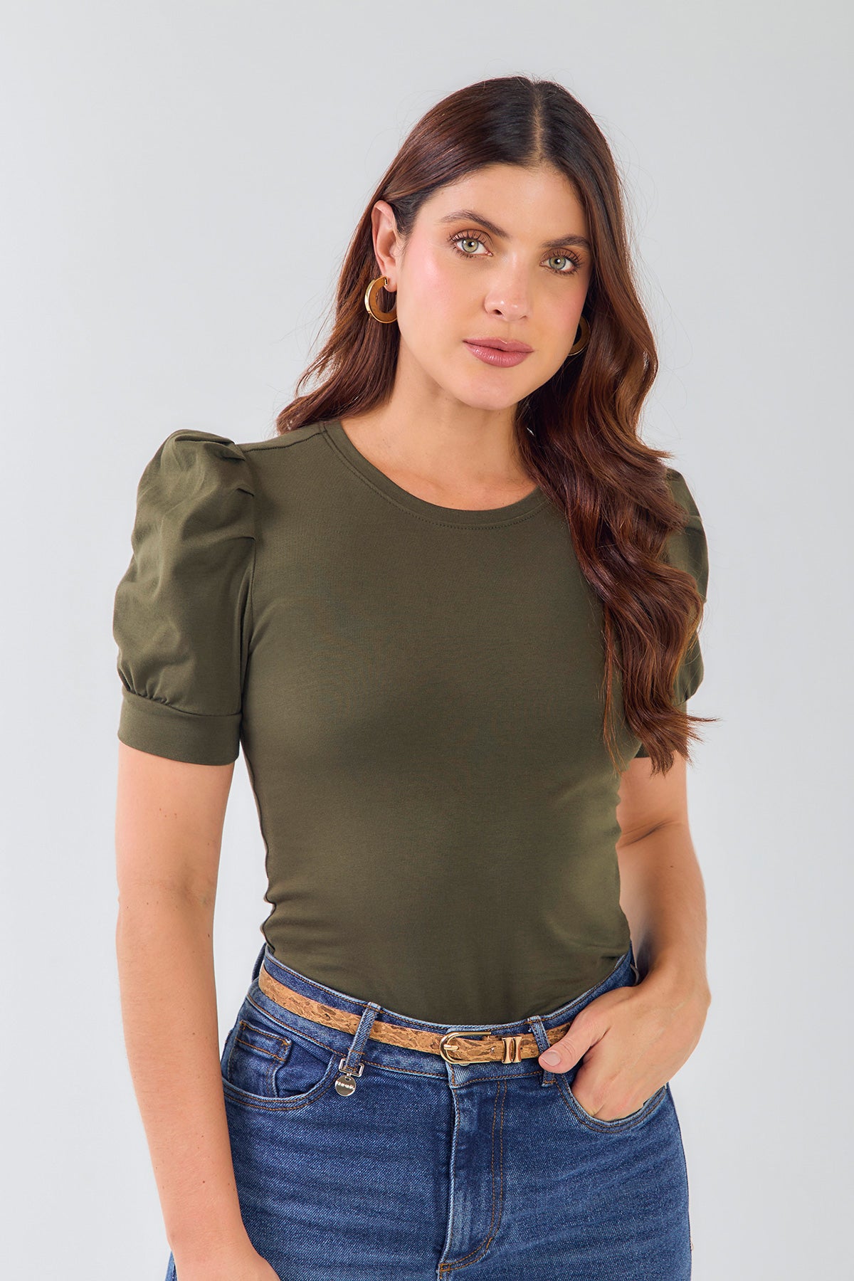 Camiseta básica manga corta con prenses