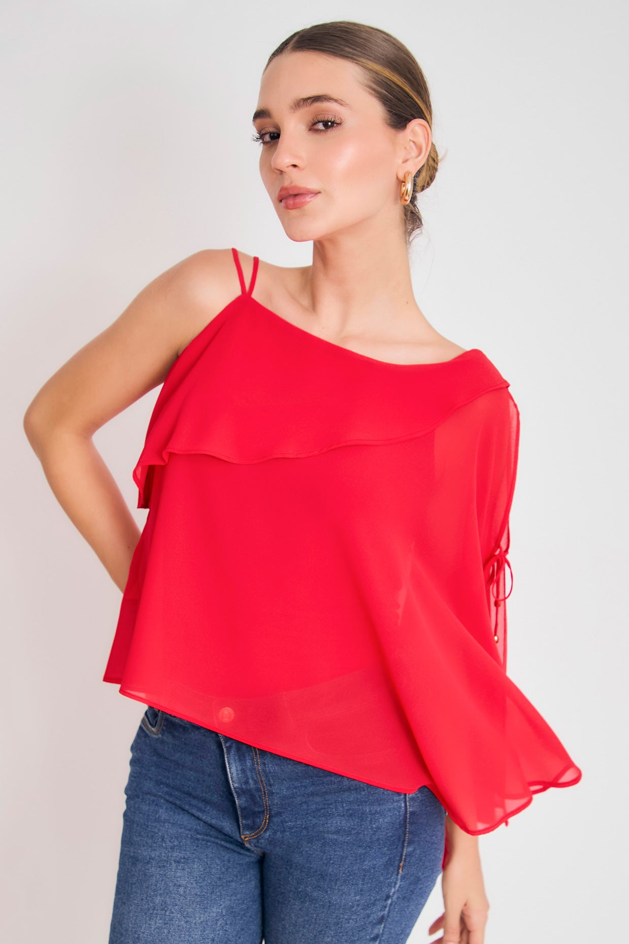 Blusa solo hombro chifon