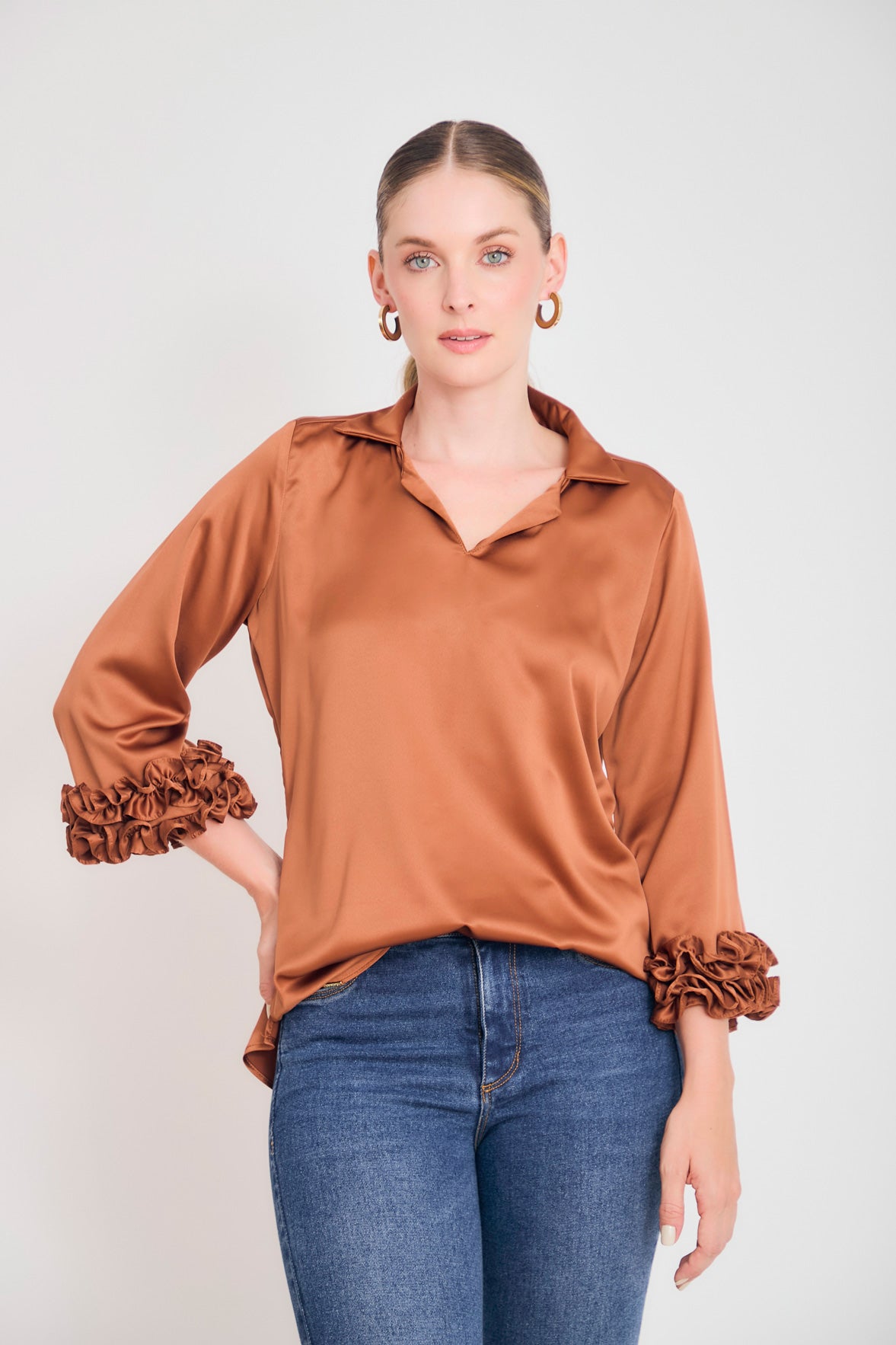 Bluson manga 3/4 puño con ruches en sateen