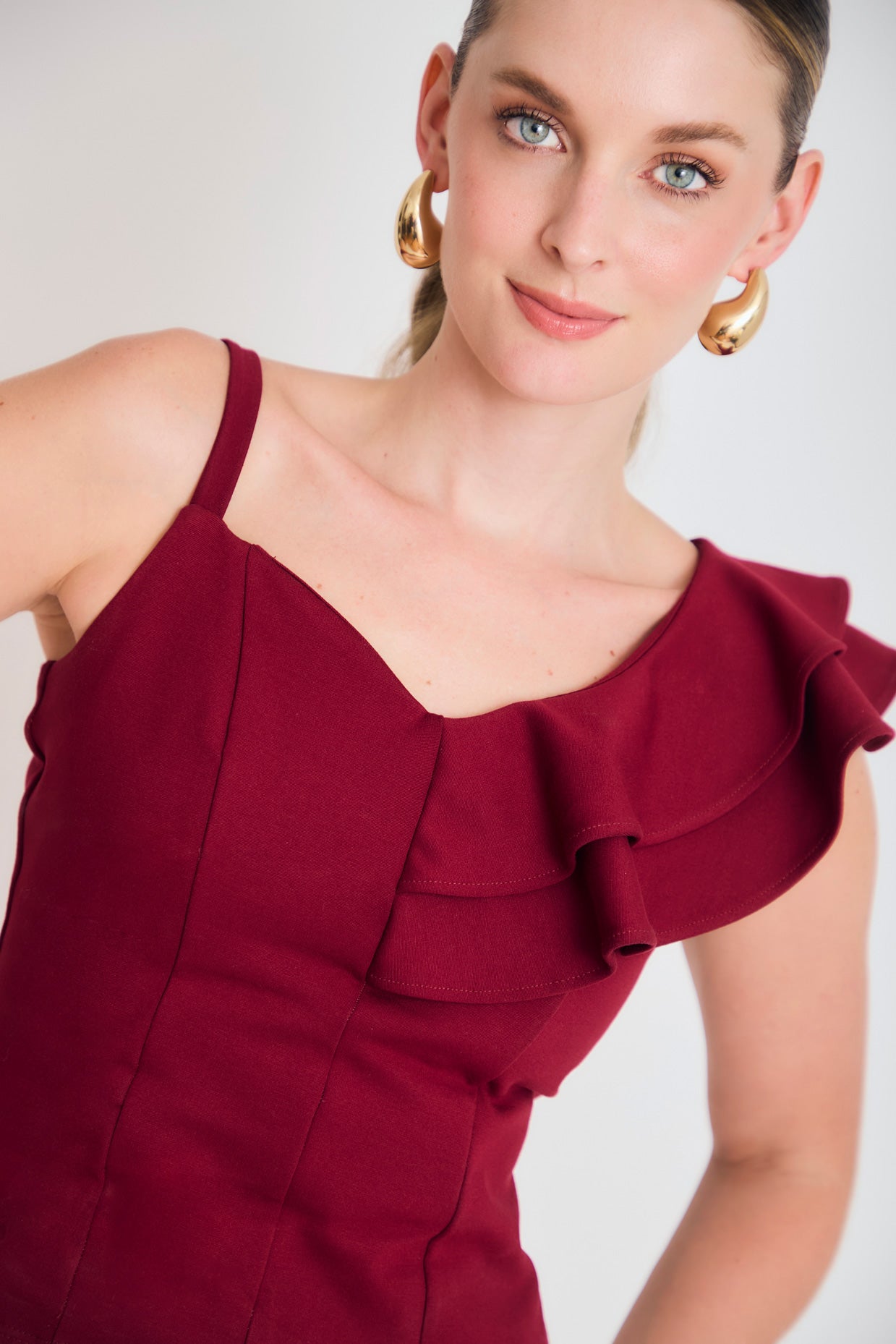 Blusa asimétrica tiras