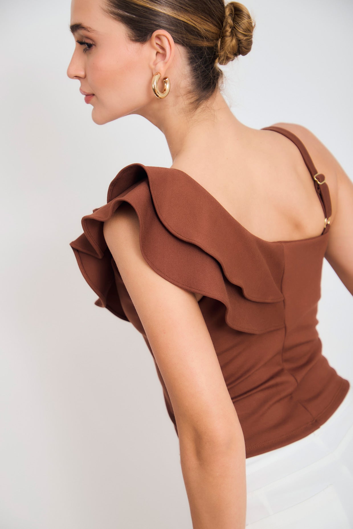 Blusa asimétrica tiras