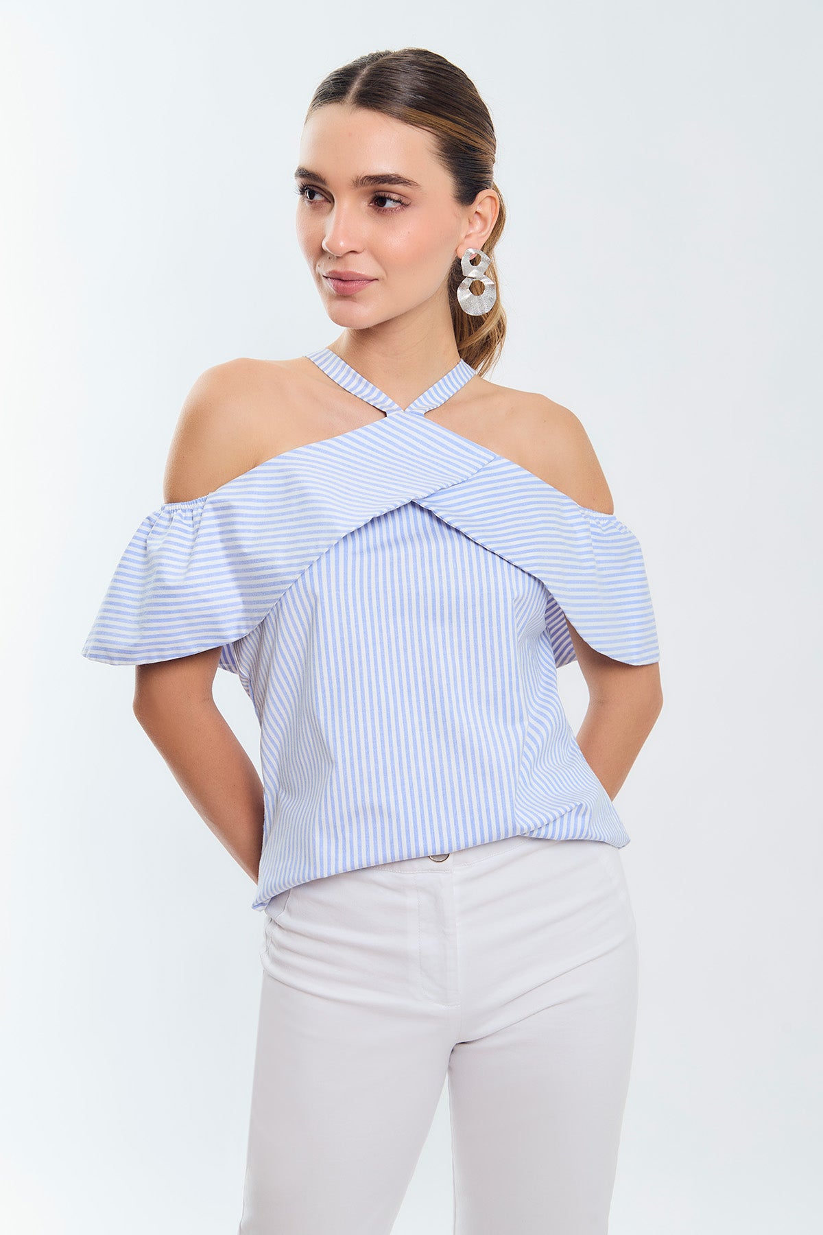 Blusa halter escote c/bolero juego rayas