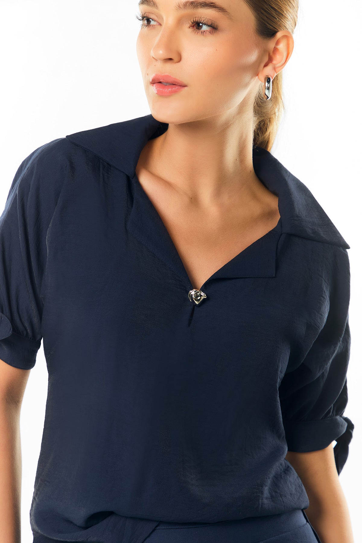 Bluson escote gota con herraje