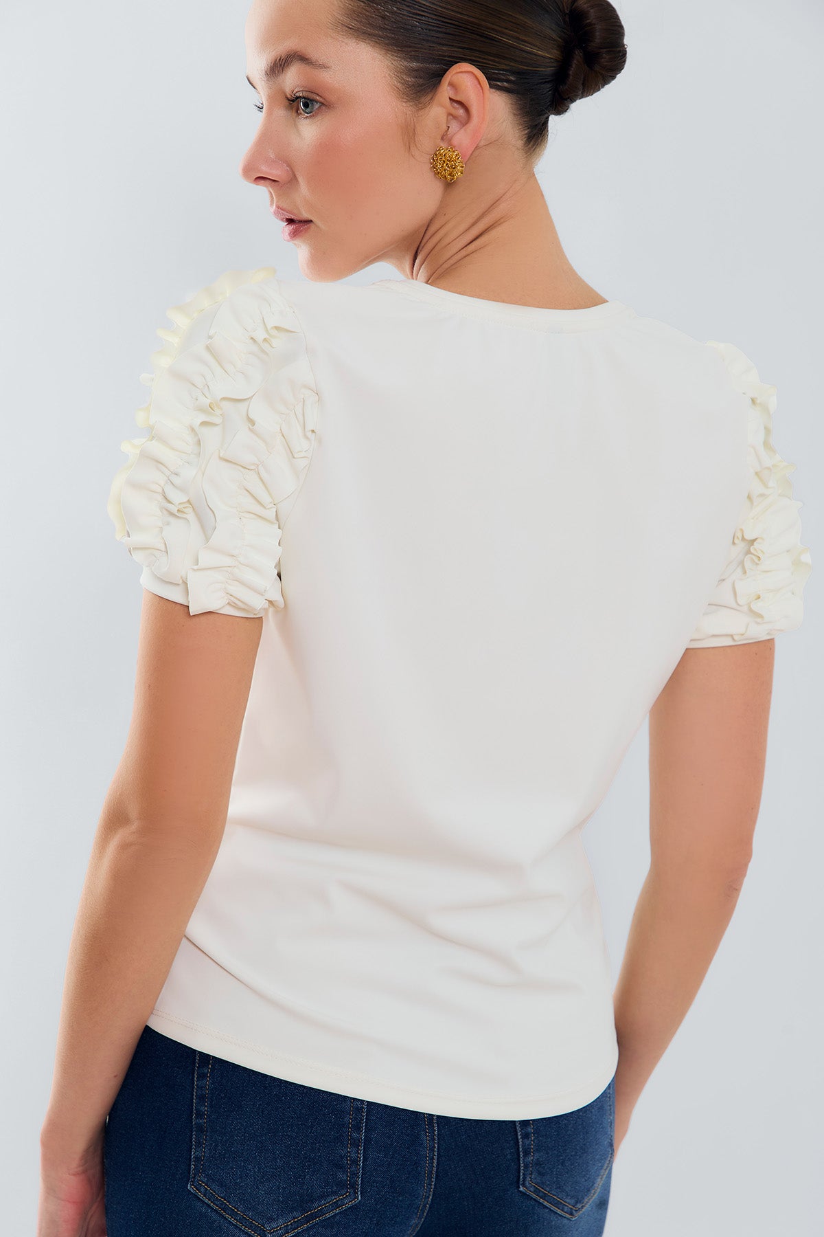 Camiseta con espirales en mang