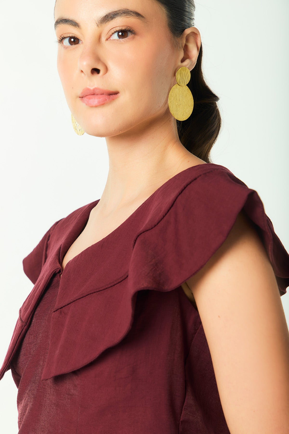 Blusa escote en v capa