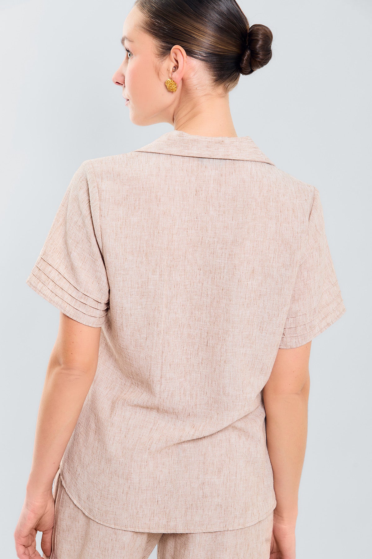 Bluson manga corta con alforzas