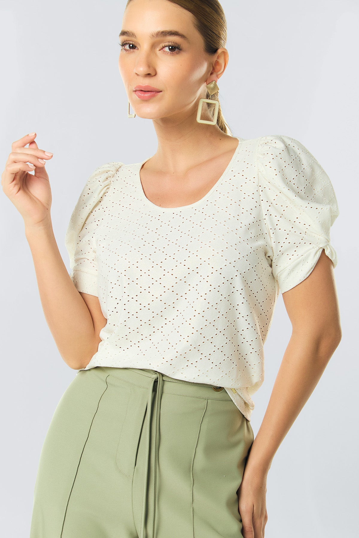 Camiseta manga corta efecto brillo