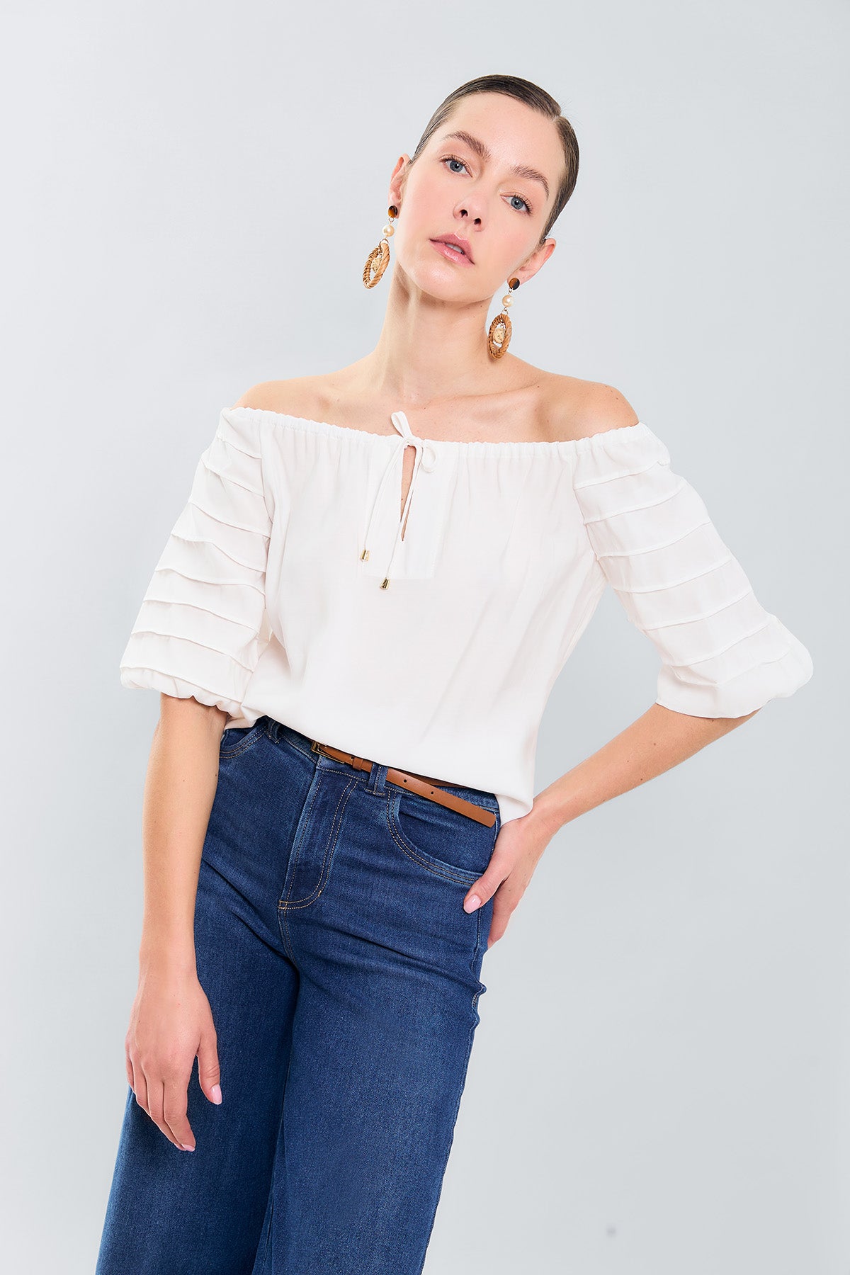 Blusa off shoulders m3/4 c/alforza