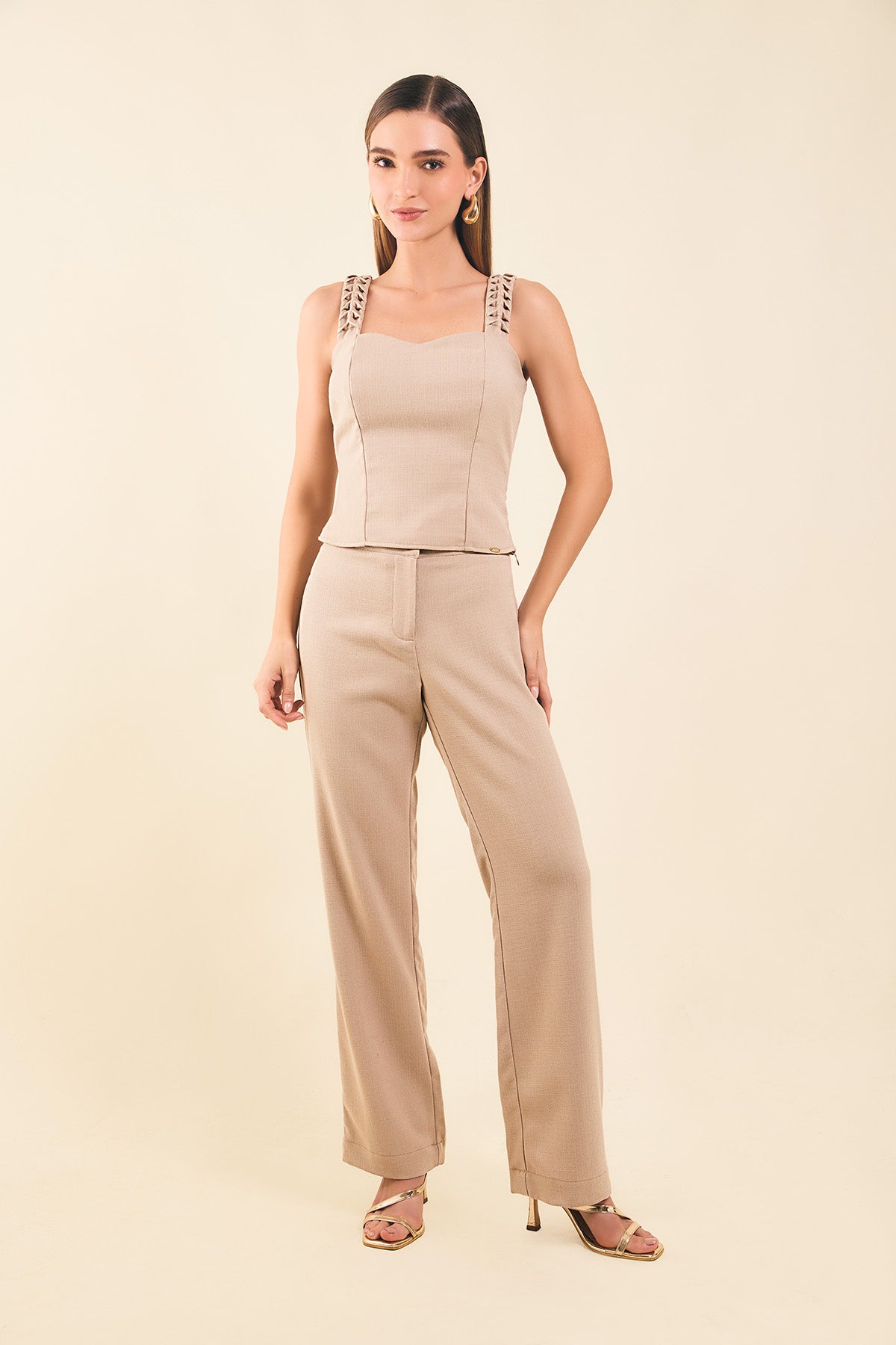 Blusa de tiras c/prenses escote corazon