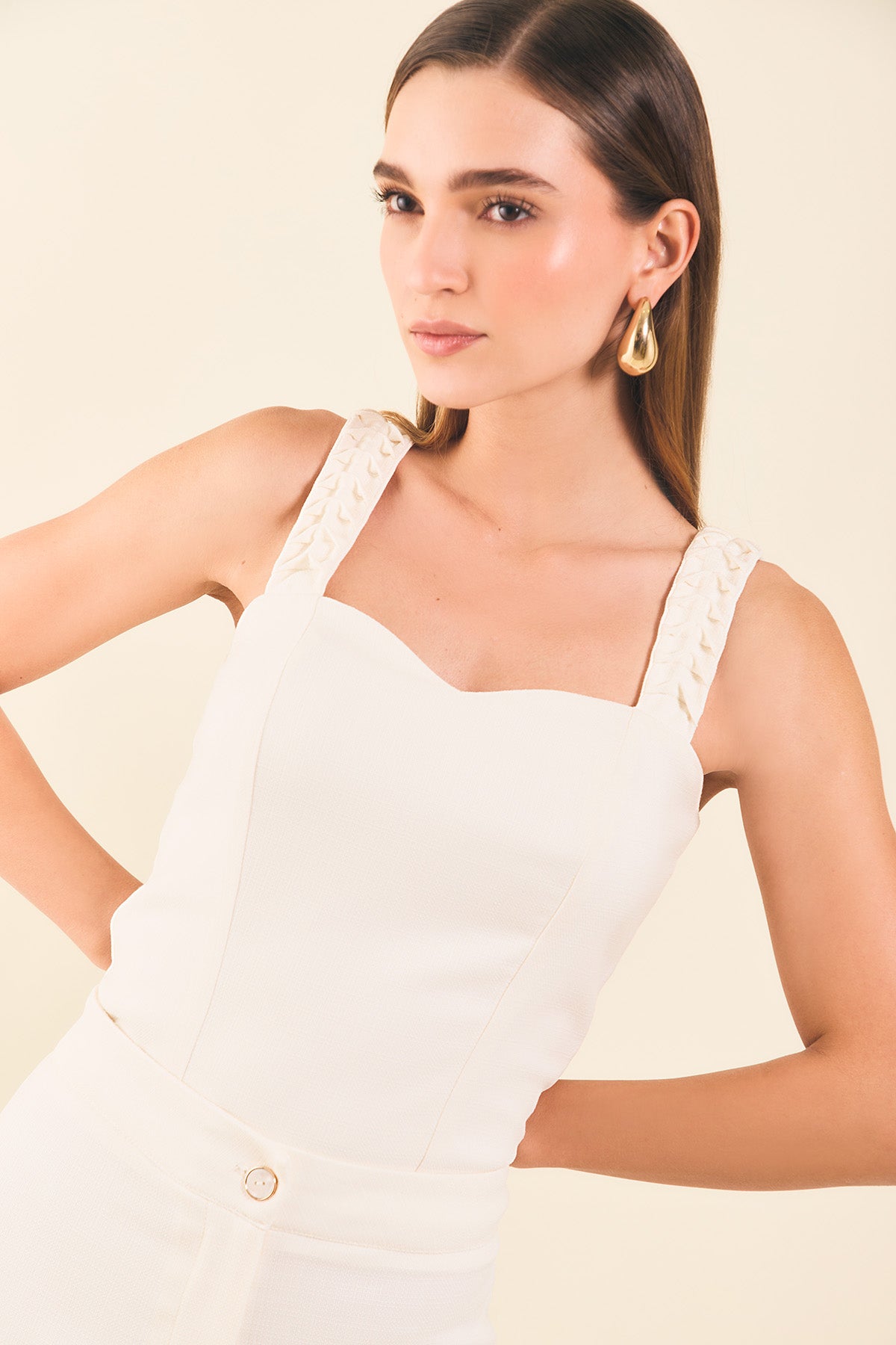 Blusa de tiras c/prenses escote corazon