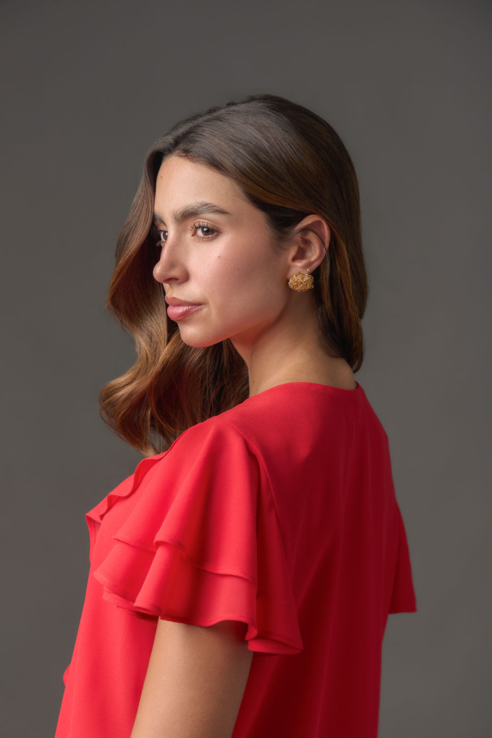 Blusa roja manga corta con escote V y Gola