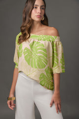 Blusa Un Hombro con Banda y Estampado Tropical Chiffón