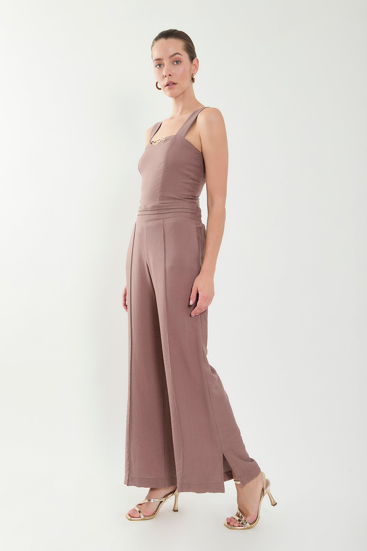 Pantalón palazzo con alforzas