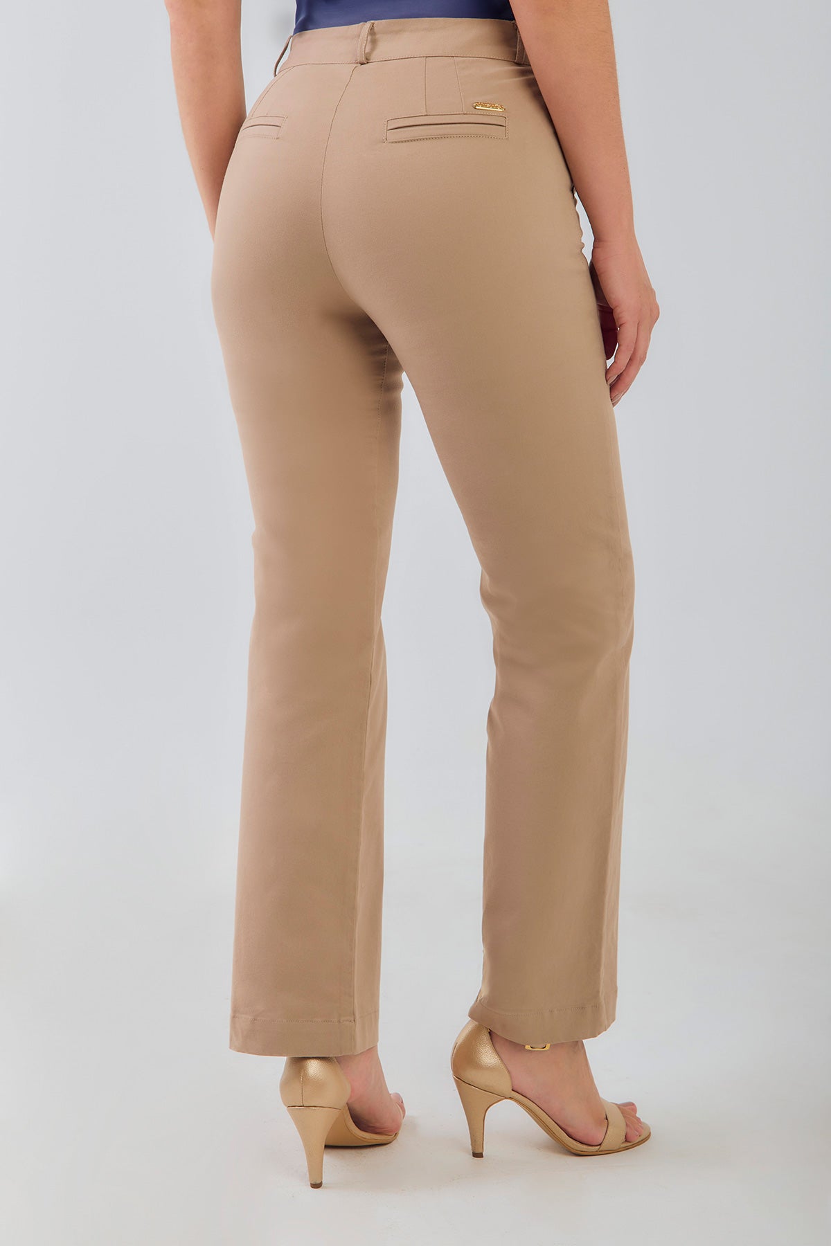 Pantalón en drill bota recta