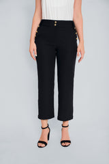 Pantalon cropped con boton decorativo