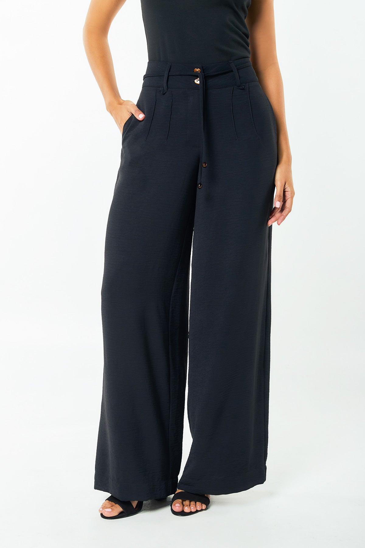 Pantalón palazzo prenses y cinturón