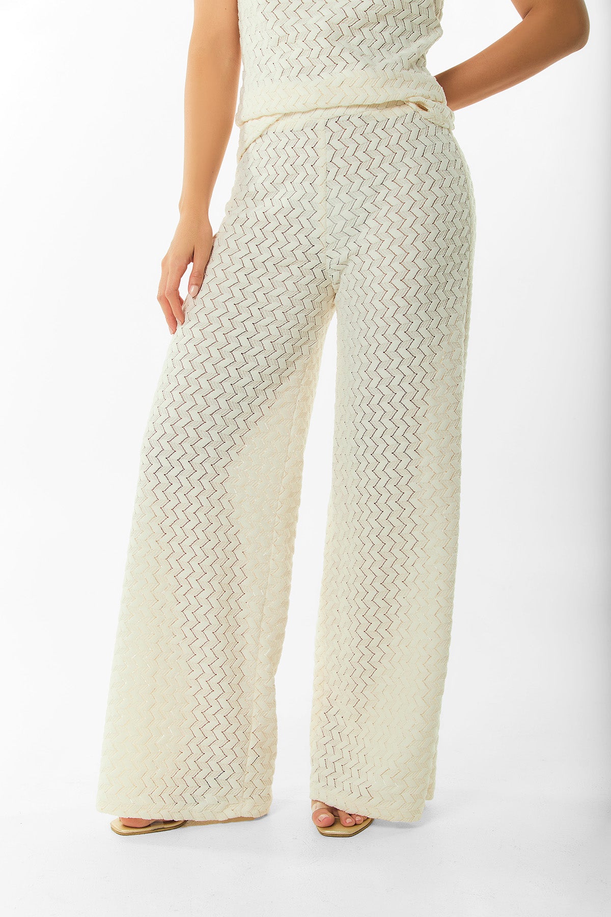Pantalón palazzo en crochet