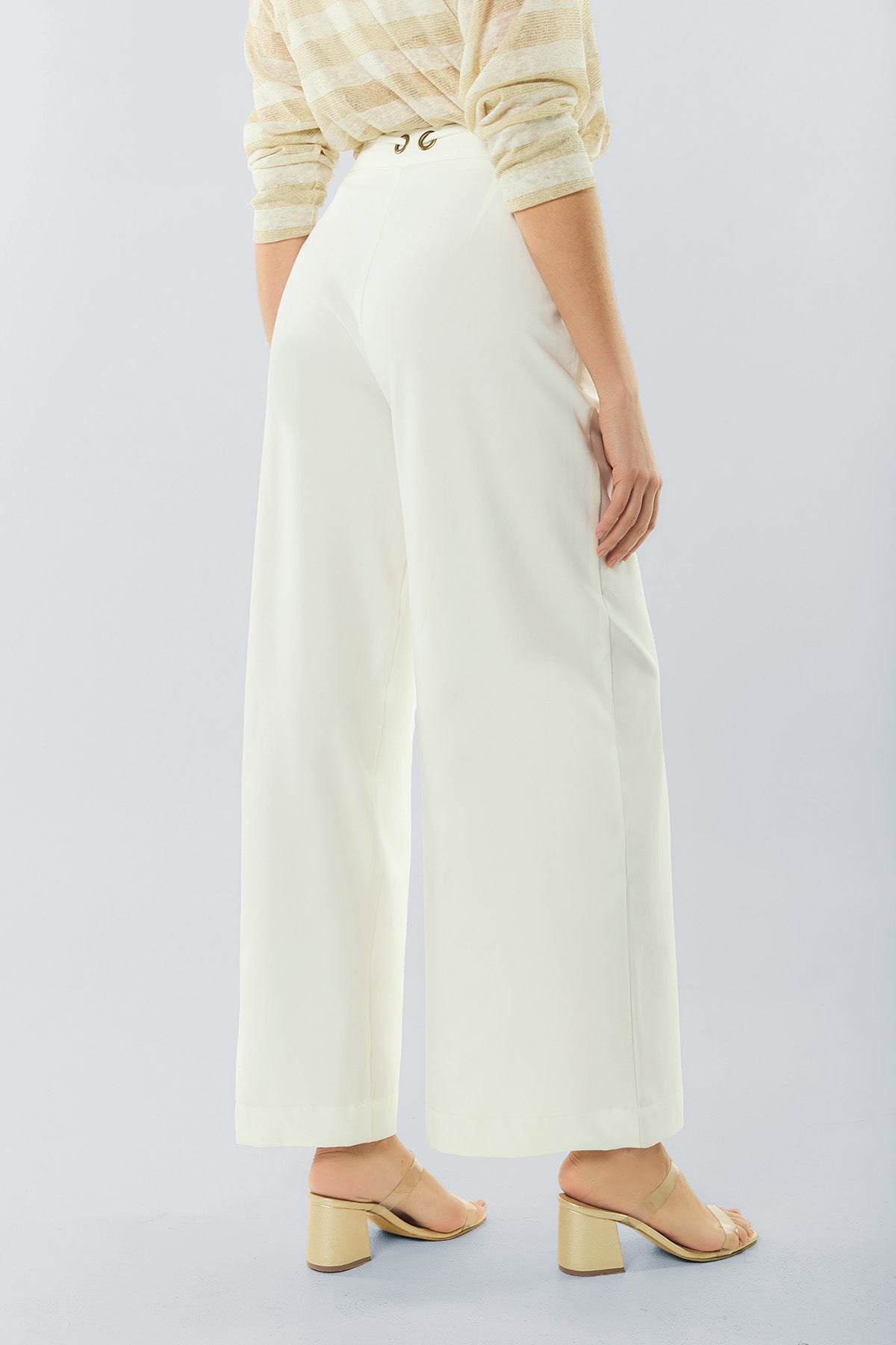 Pantalón palazzo con vena y pasadores