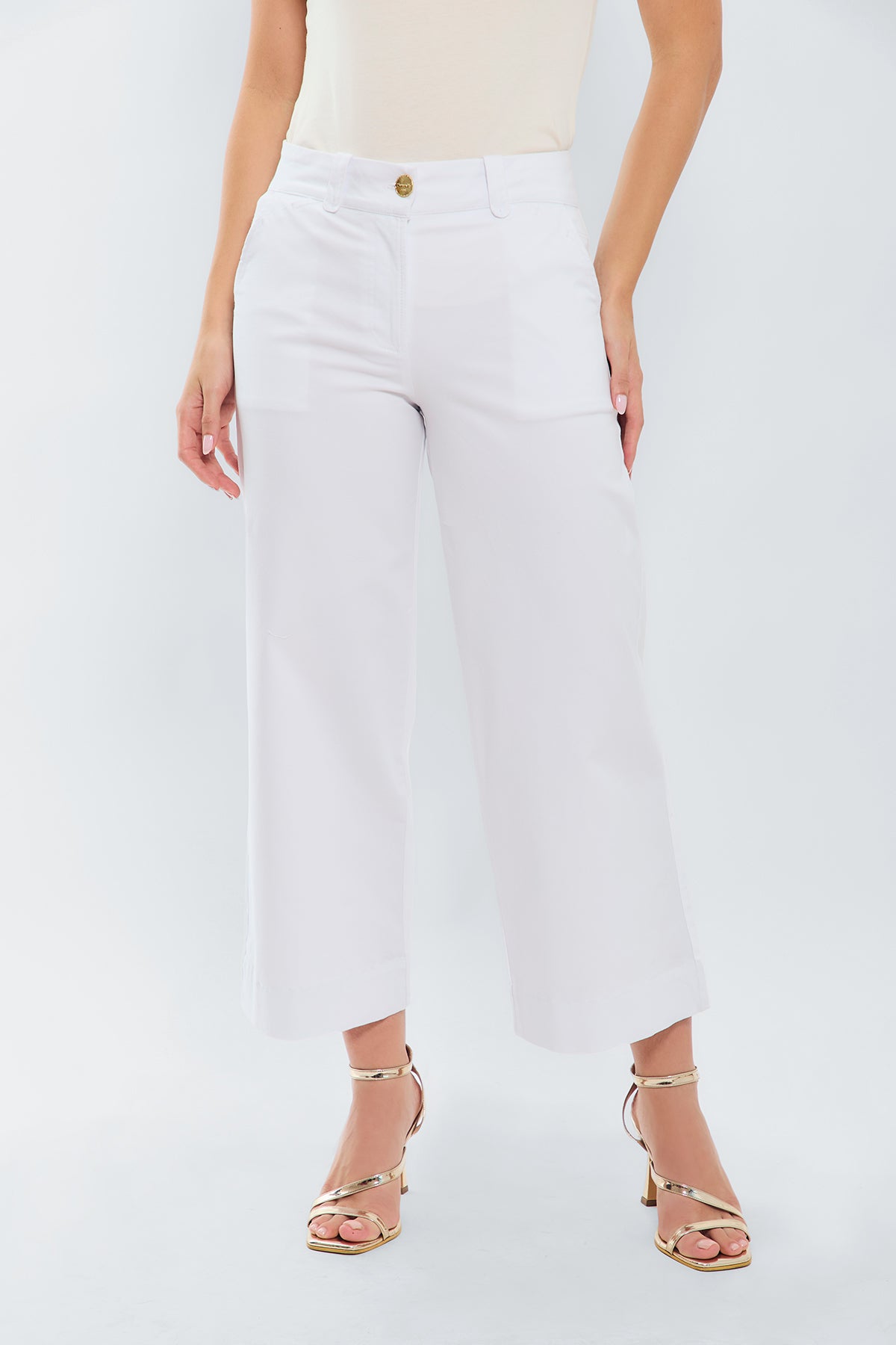 Culotte en dril ribetes traseros