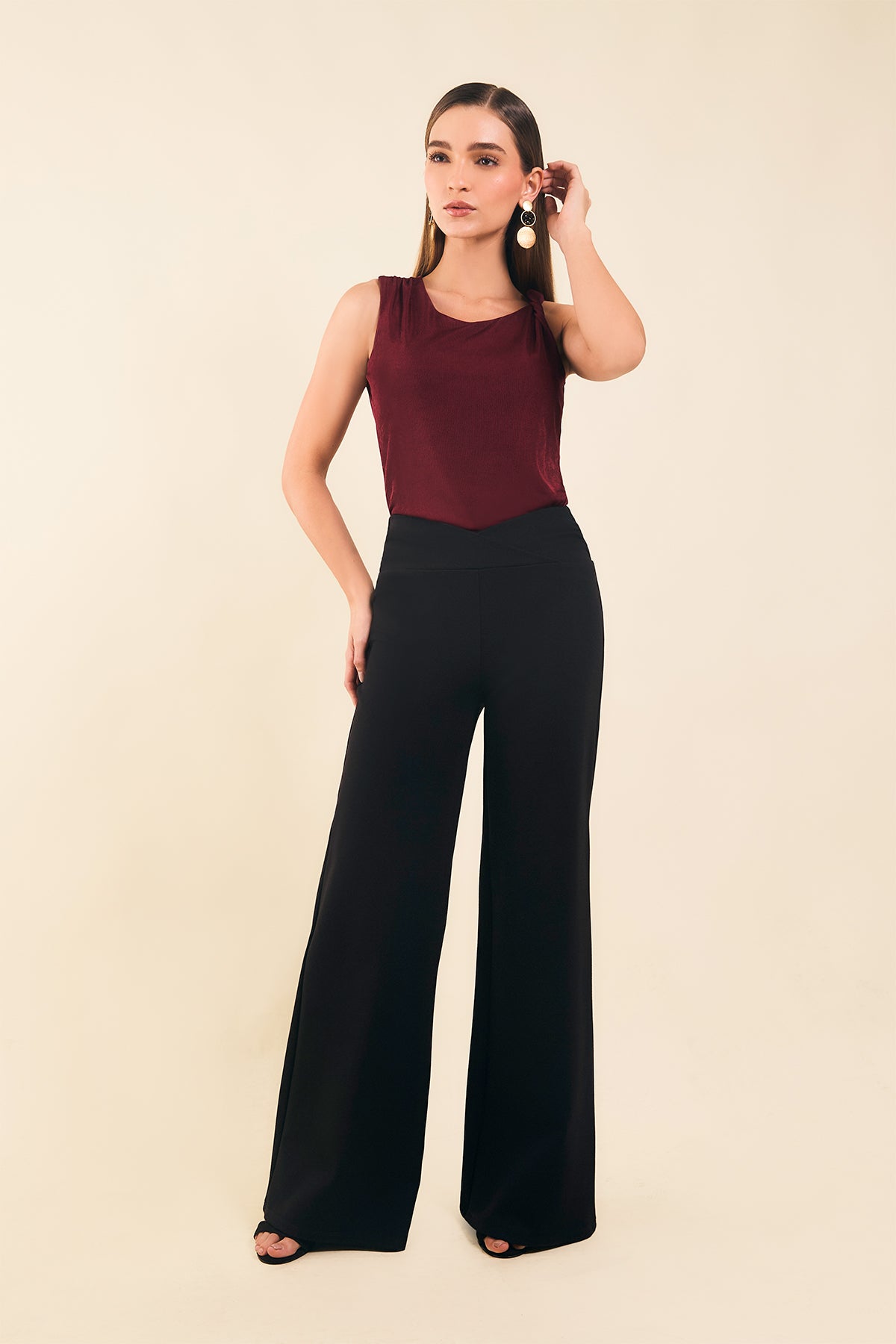 Pantalon pretina en v cruzada