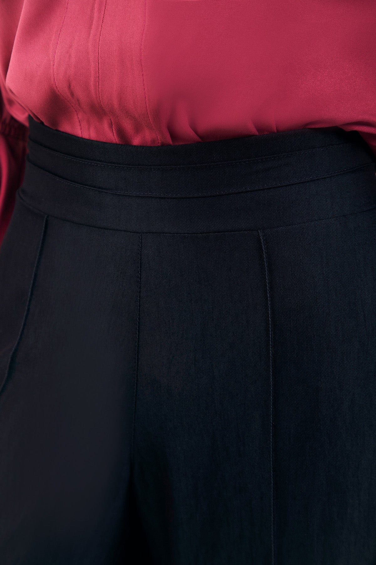 Pantalón en chambray satinado