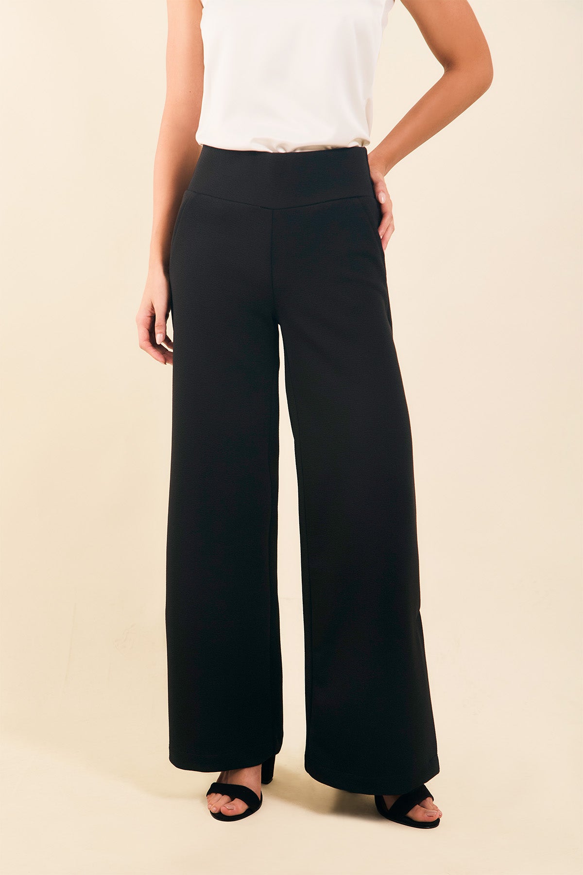 Pantalon aberturas laterales