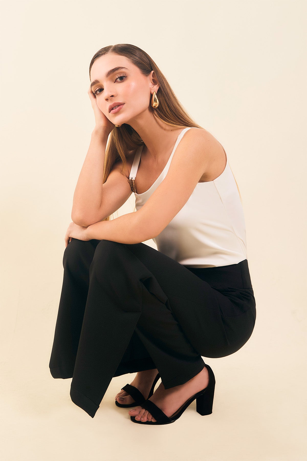 Pantalon aberturas laterales