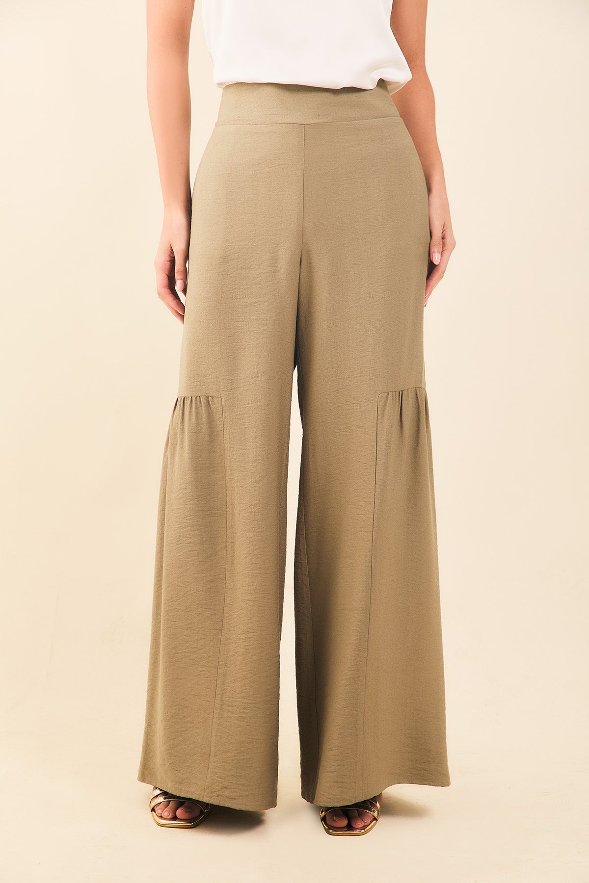 Pantalon palazzo corte zurcido