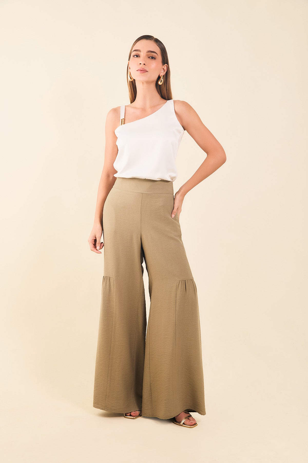 Pantalon palazzo corte zurcido