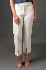 Pantalón Cropped en Punto Roma con Abertura Delantera